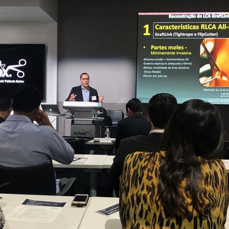 Curso Internacional de Artroscopia do Joelho – ArthroLab™